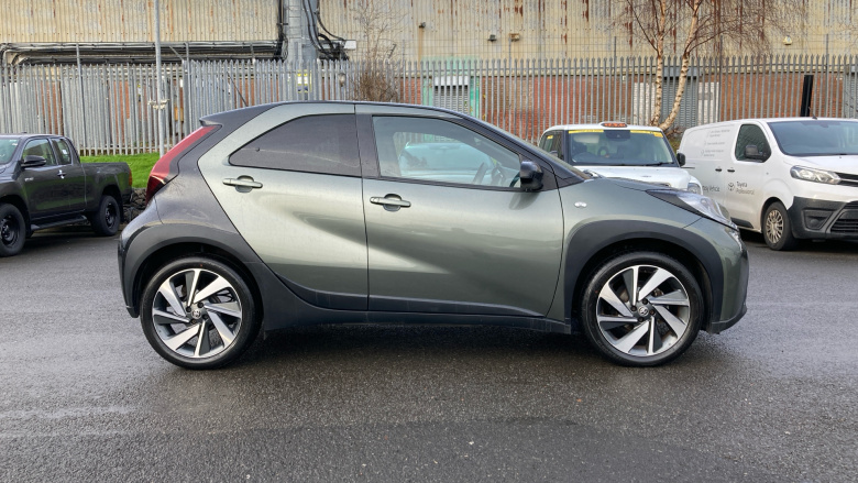 Toyota Aygo X 1.0 VVT-i Edge 5dr Auto Petrol Hatchback